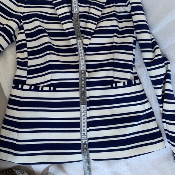 Express fitted blazer XS white and navy strips. Single button. NWOT - Picture 7 of 8